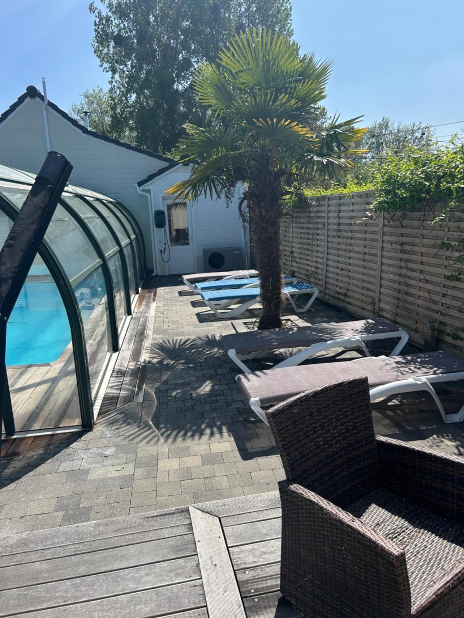 Holiday home Sauna Piscine Aubin-Saint-Vaast
